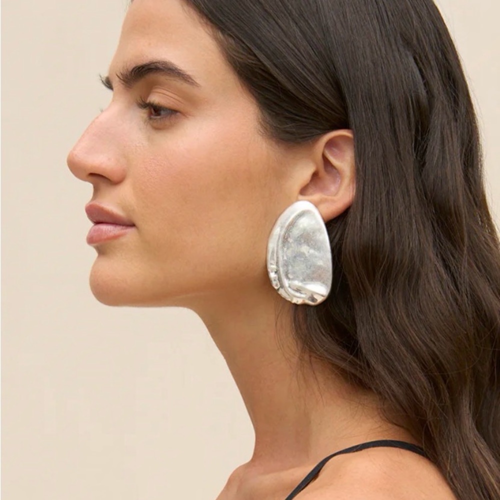 Cult Gaia inara  Silver Statement Earrings
